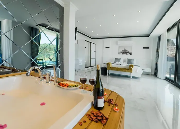 Alva Donna Exclusive - Patara *